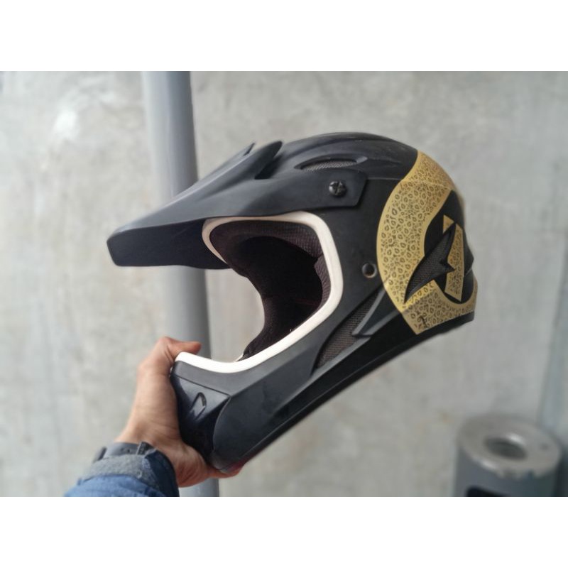 helm sixsixone 661 comp