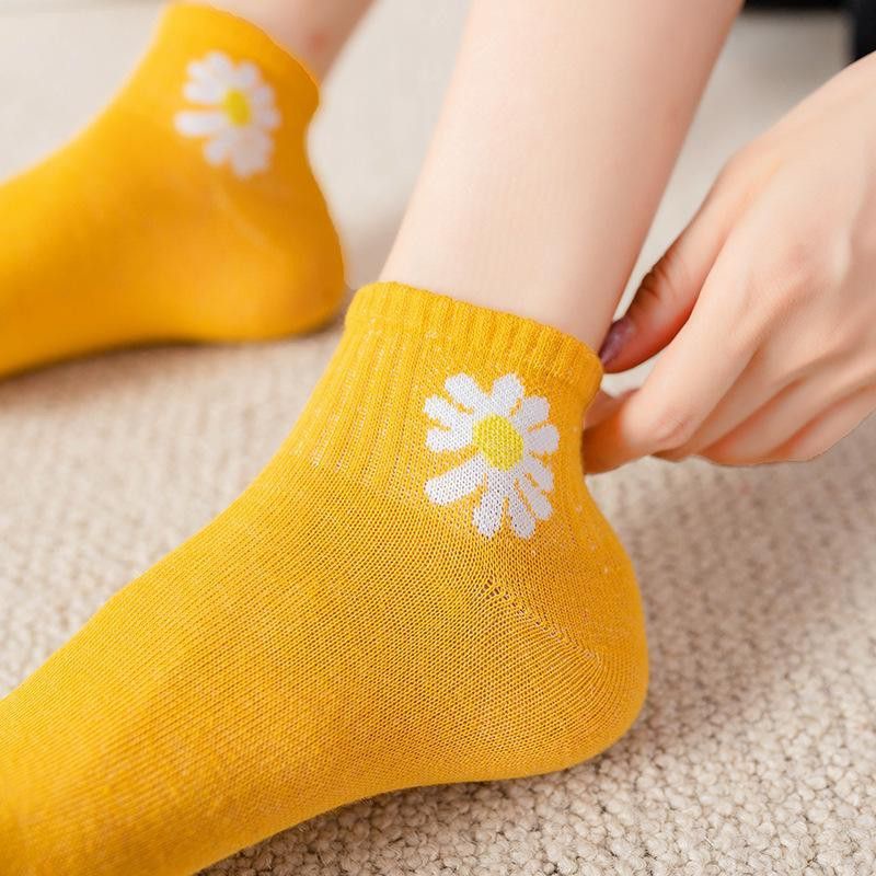 KAOS KAKI PENDEK MOTIF BUNGA DAISY / KAOS KAKI PENDEK DEWASA / KAOS KAKI SEMATA KAKI / KAOS KAKI ANKLE SOCK