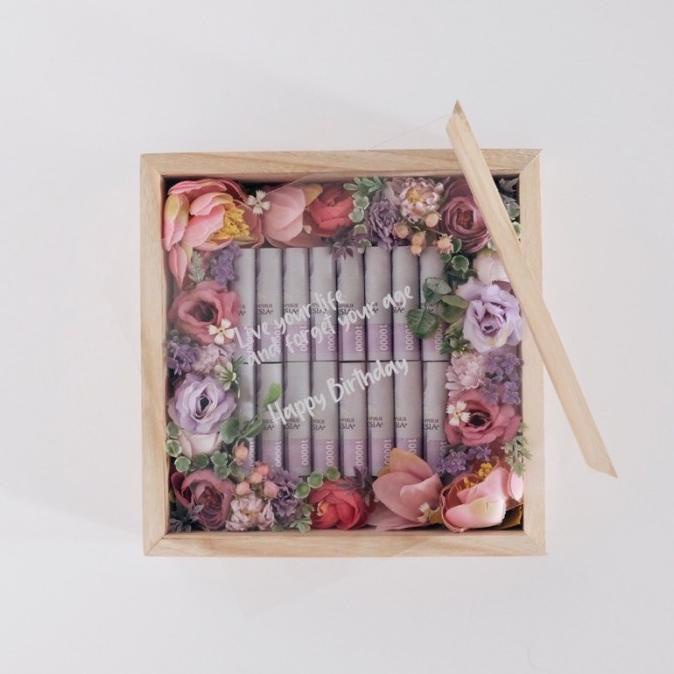 

JEESTUDIO FLOWER MONEY BOX - HADIAH ULANG TAHUN GRADUATION GIFT MAHAR DSFD2215645