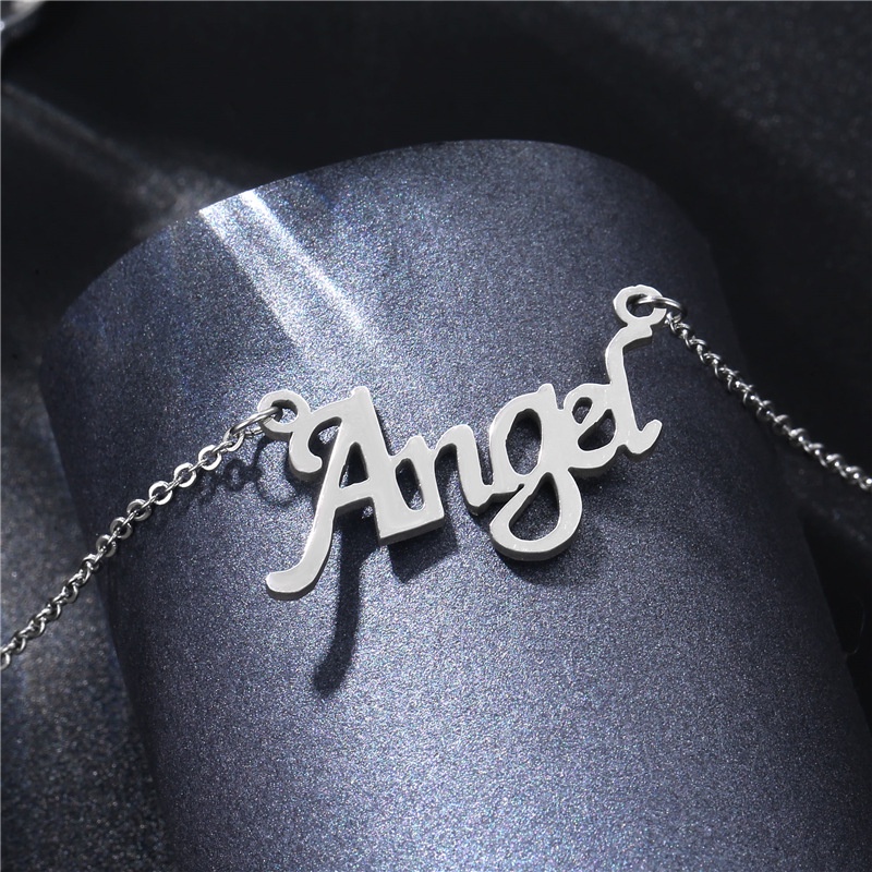 Stainless steel Bahasa Inggris huruf malaikat kalung Eropa dan Amerika gaya dingin kalung angel klav