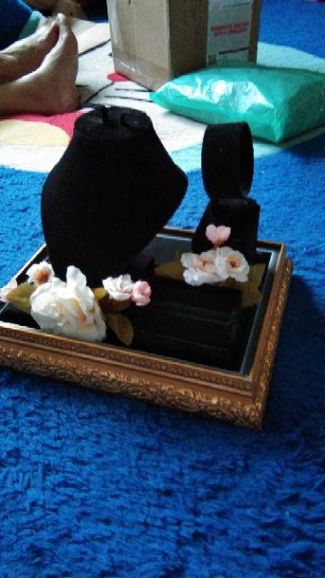 Kotak Perhiasan Cincin Kalung Gelang Jam Tangan Alas Frame Tutup Mika Seserahan Hantaran Pernikahan