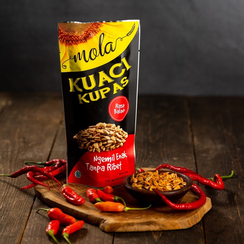 Mola Kuaci Kupas Panggang / kuaci bunga matahari / Sunflower Seed