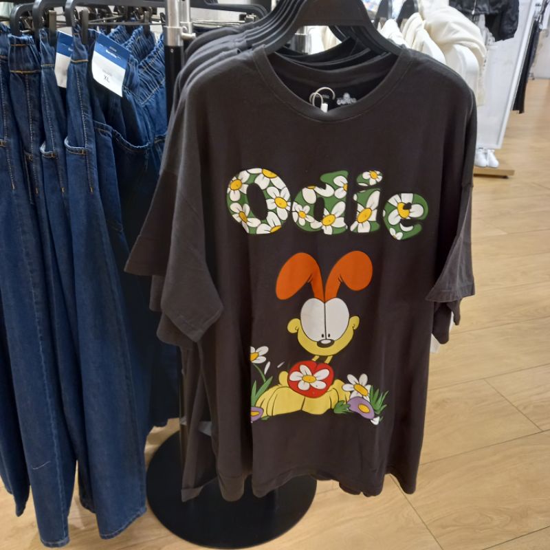BERSHKA ORIGINAL SALE NEW BARU Blouse Oversized Tshirt Kaos Odie Aaliyah Squid Game Iron Meiden