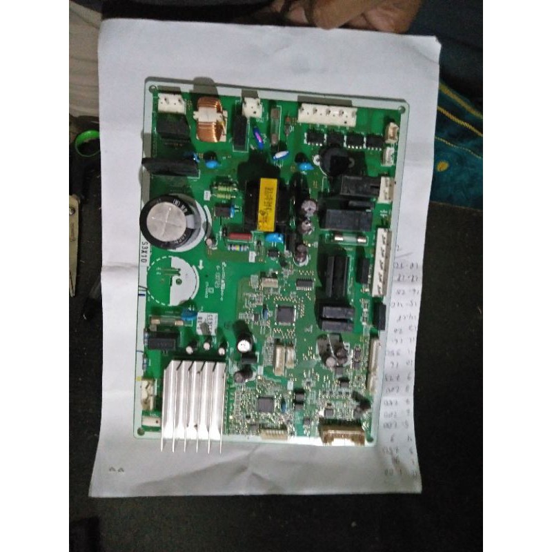 Modul pcb kulkas inferter merk Hitachi