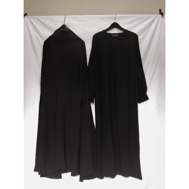 Gamis Leuwitex dan Khimar Marzan (preloved)