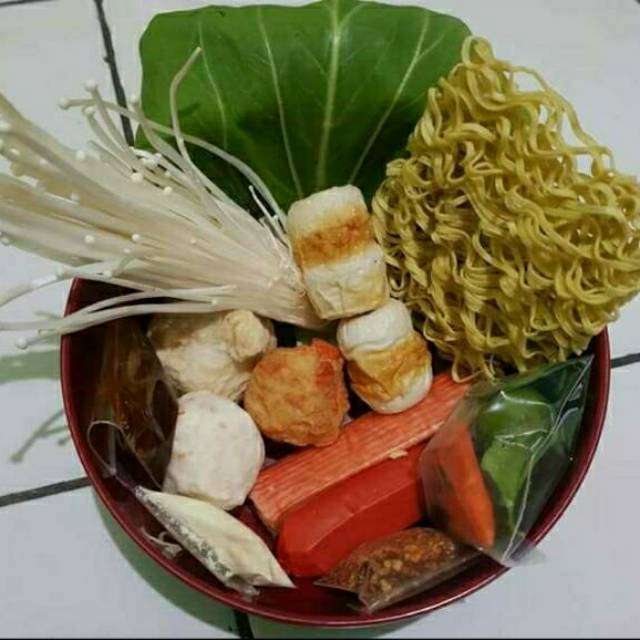 

shabu shabu bumbu tomyam