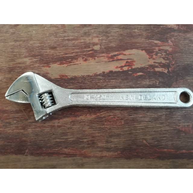 Kunci inggris 10&quot; kunci bago 10&quot; merk new deland