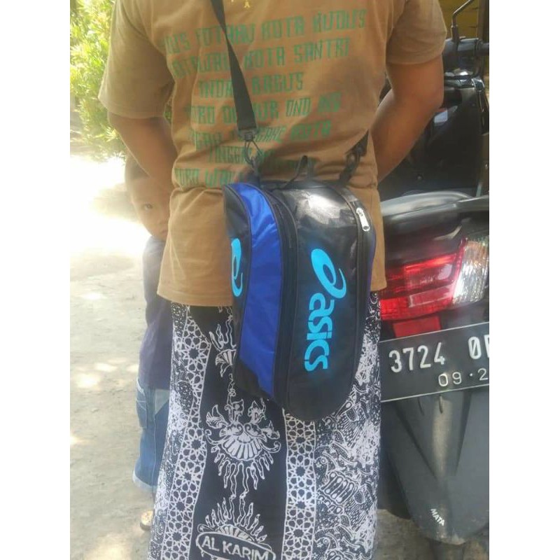 Tas sepatu shoesbag asics keren.
