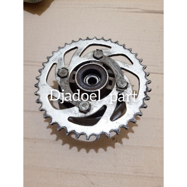 Dudukan Pangkon Napger Nap Gear Yamaha Vega ZR Dan Jupiter Z Robot Jupiter Z1 Original