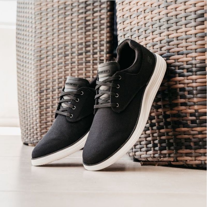 Sepatu Skechers Classic Fit Mens