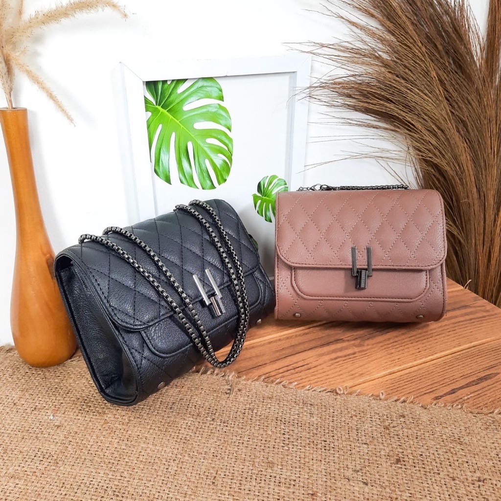 TAS WANITA CHLOE LEONY