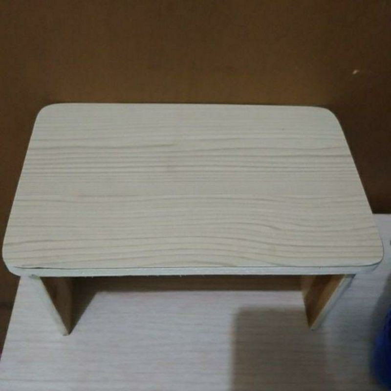 dingklik / kursi kayu / tempat duduk / bangku kayu / meja kayu / dingklik jongkok meditasi