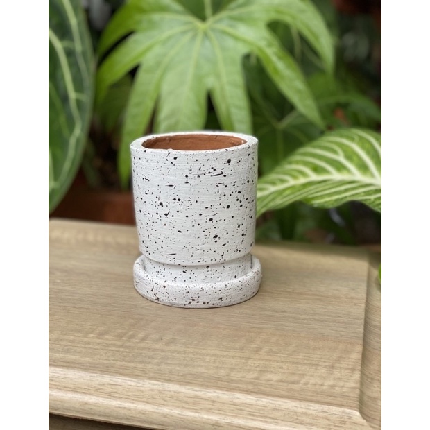 Pot gerabah set tatak putih marble
