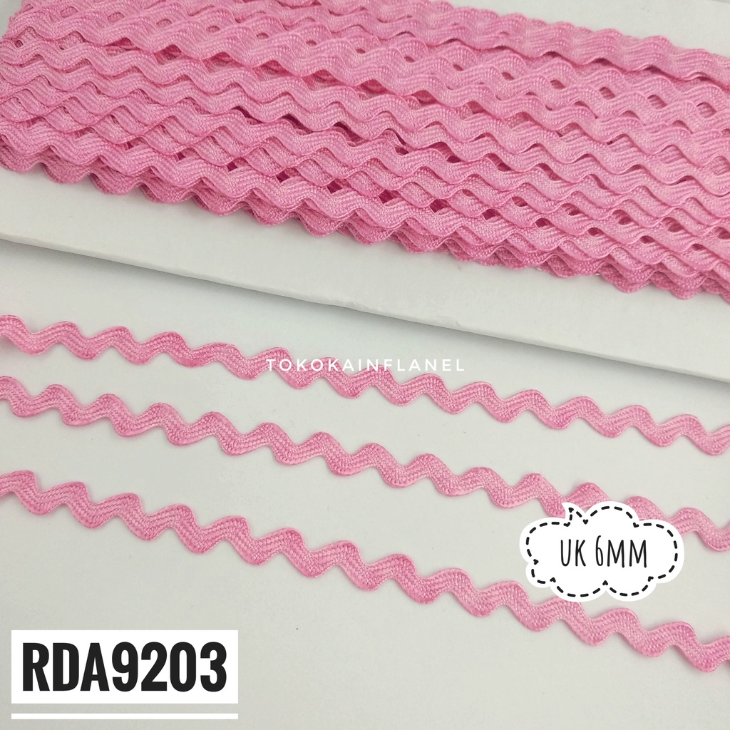 RDA9203 Renda Biku / Renda Gelombang Kecil Pink Lebar 6mm (Per Roll)