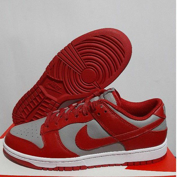 dunk low red unlv