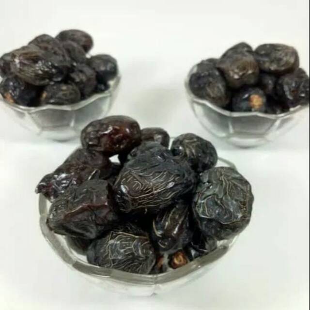 

Kurma Ajwa