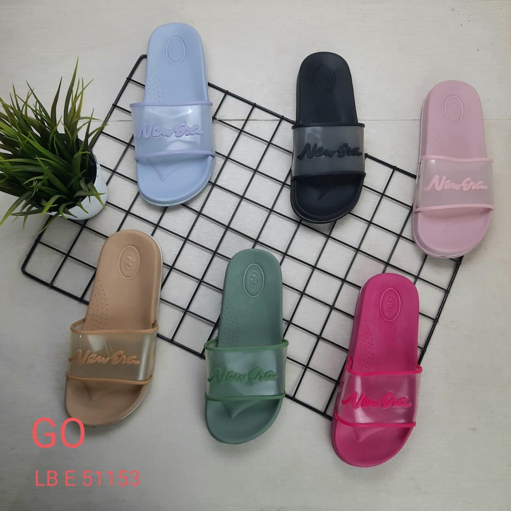 BB NEW ERA LB E 51153 Sandal Cewek Slop Jelly Bening