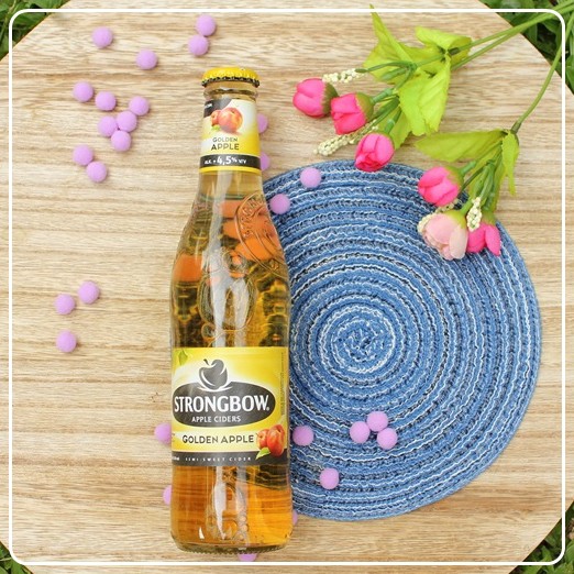 Strongbow Golden Apple 330ml botol Apple Cider