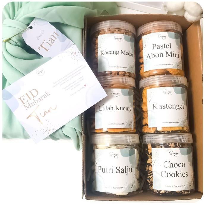 

Hampers Lebaran, Hampers Ramadhan, Kue Lebaran, Hadiah Lebaran