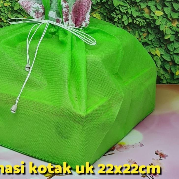 

12bh Tas Kain / Serut parcel untuk Dus / Box Makanan ukuran 22x22 cm