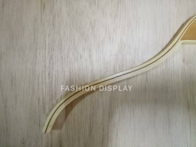 Hanger Kayu Dewasa Premium Gantungan Kayu Ada Karet Antislip Hanger Hitam Putih Natural-BH