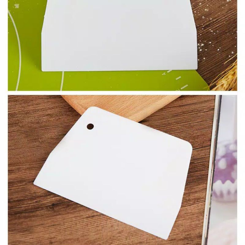 Pisau Plastik Pemotong Adonan Bakpao Roti / Dough Scrapper Cutter