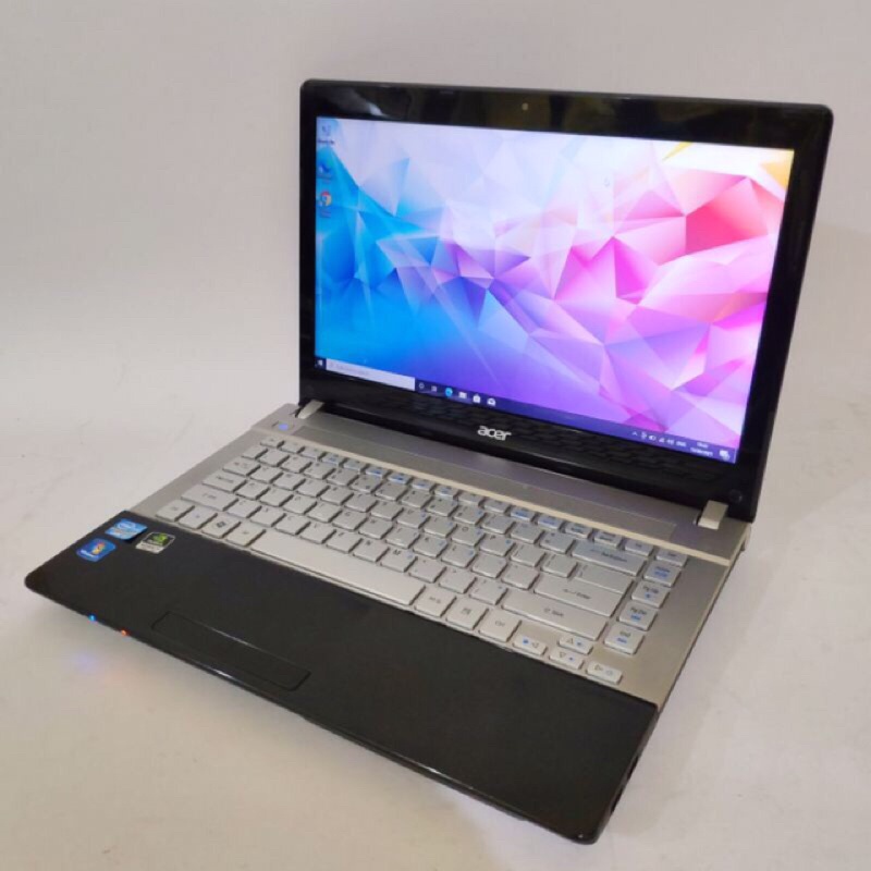 Laptop desain editing Acer Aspire V3 471g core i7-8core ram 8gb