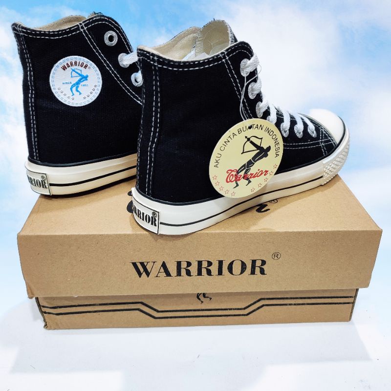 WARRIOR Sepatu Sekolah Kuliah Pria Wanita Kekinian Warior Sparta High Tinggi Kanvas Sol Karet Black White Hitam Putih Size 37 sd 44 - Gratis Tali Sepatu