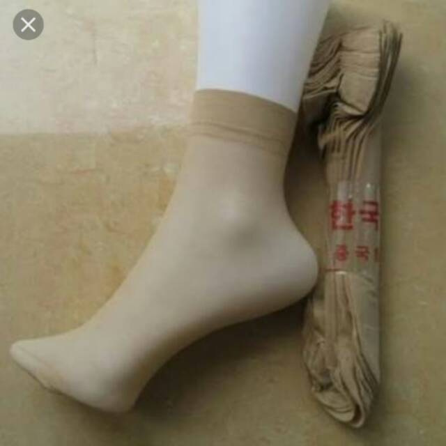 Kaos kaki stocking pendek semata kaki warna kulit/cream/hitam