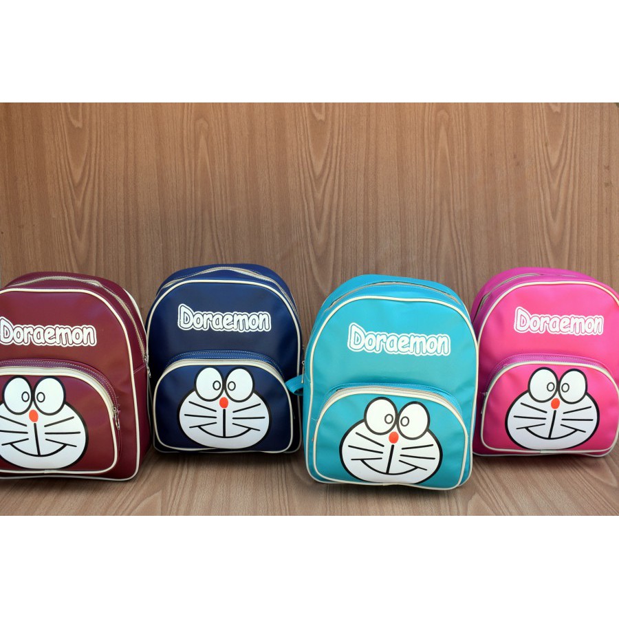 Tas Kecil Wanita Doraemon