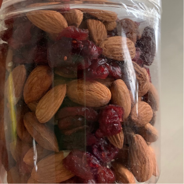 

Roasted Almond with Cranberry 375gr