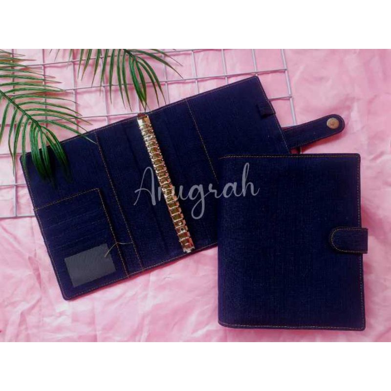 

BINDER BAHAN JEANS 2 WARNA A5 DAN B5