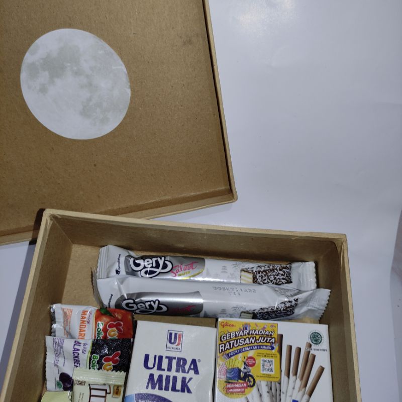 

Premium Gift Box - WHITE SERIES