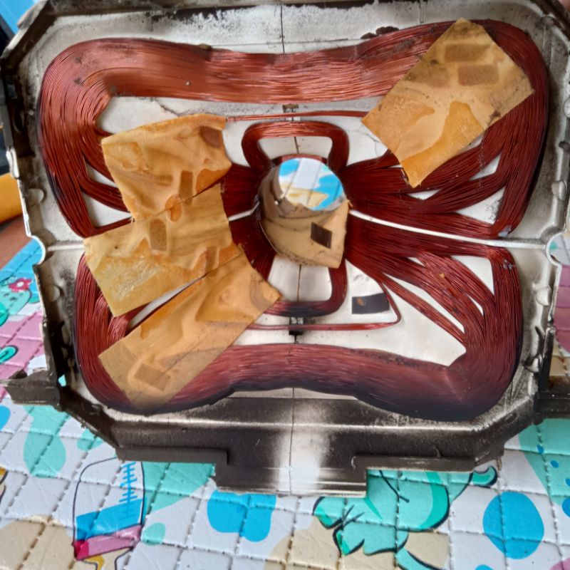 YOKE TV LG 29 IN SLIM. EW