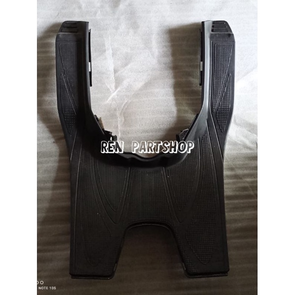 Lantai Atas Cover Pijakan Kaki Beat Karbu Lama KVY