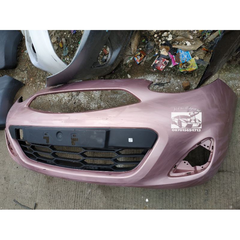 bumper nissan march 2014