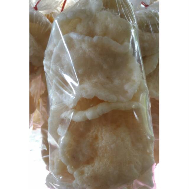 

Kerupuk aci / kerupuk sengsara