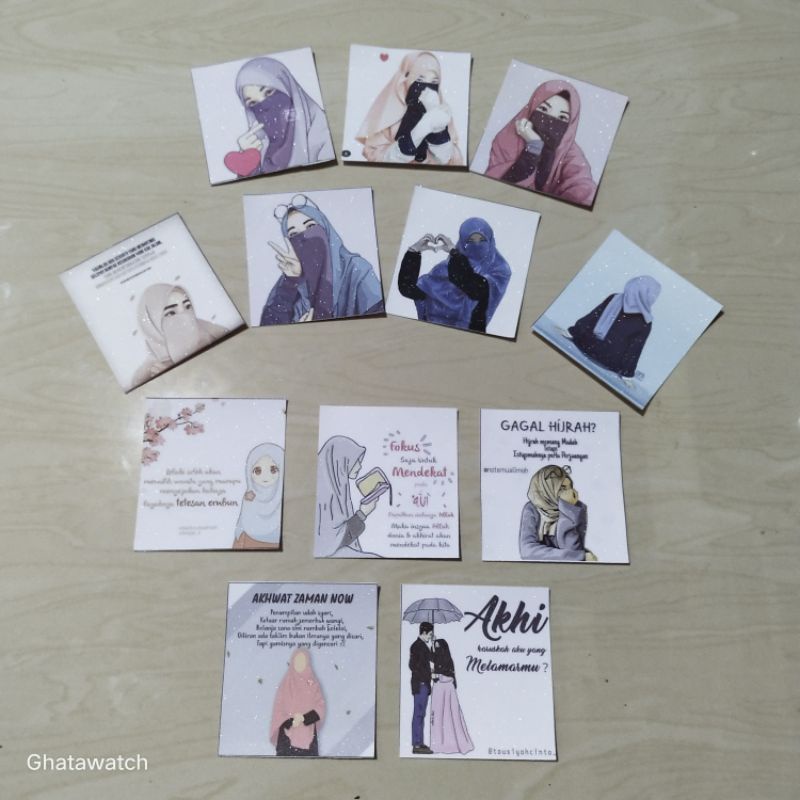

Stiker vinyl Animasi Islami muslimah #3