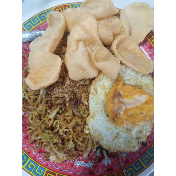 

Indomie Goreng Tek Tek dan telor ceplok