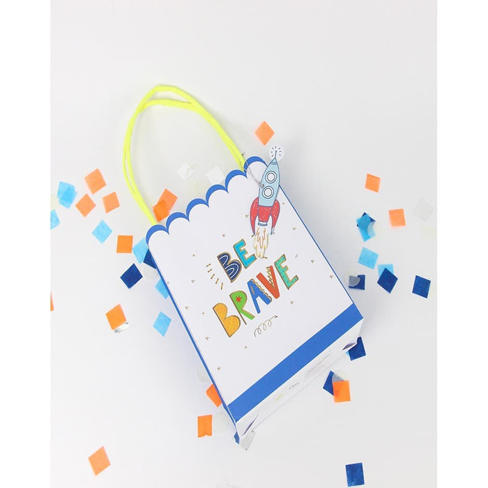 

Mainan Edukasi Bydesign - Cowry Paper Bag - Be Brave (Blue) / 12W0007BE