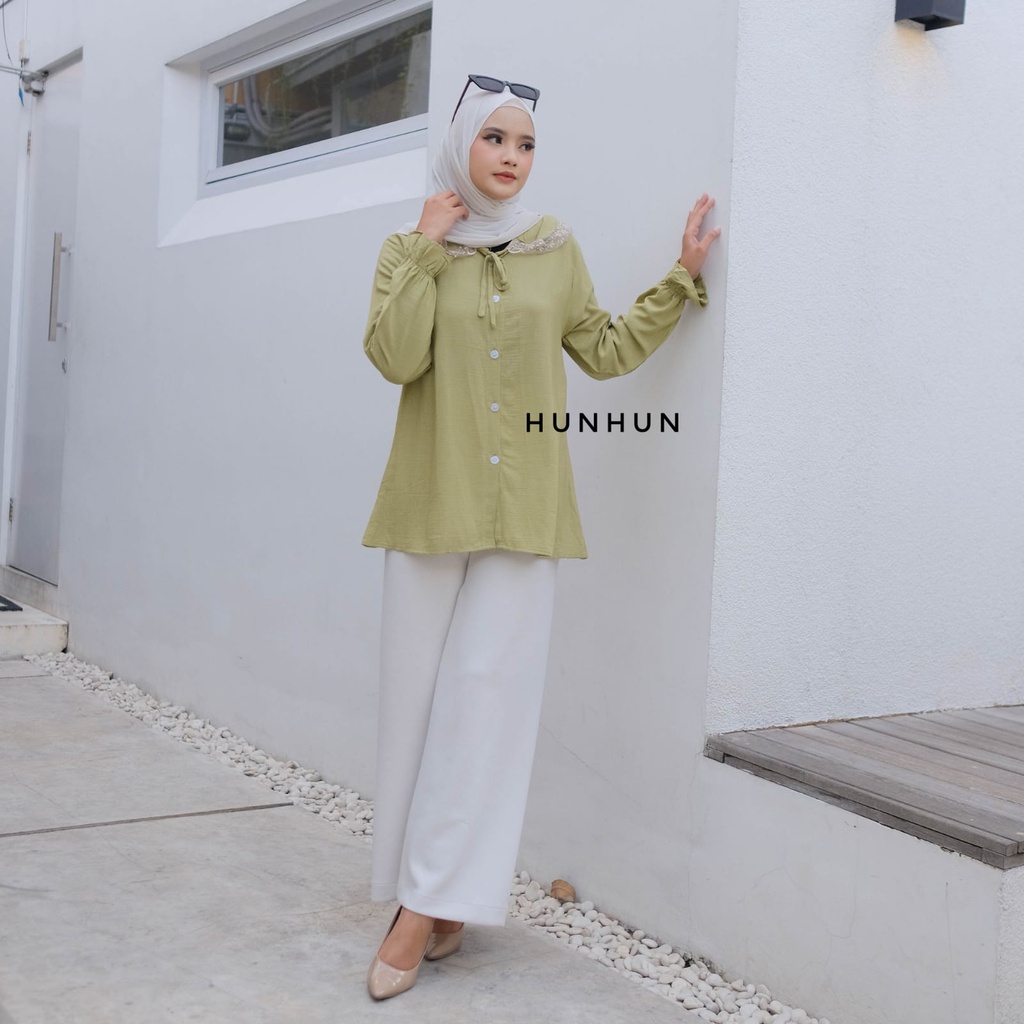 Biana Blouse Kemeja Blouse Crincle Import Renda Blouse Tangan Lonceng Pusatgrosir_solo