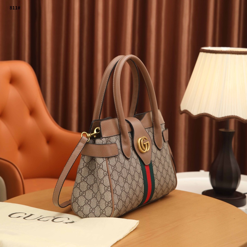 GC 'Dahlia' GG Supreme Shoulder Bag 811