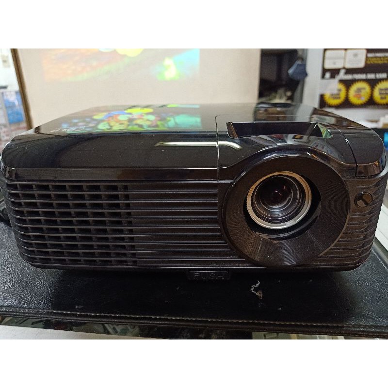 Proyektor infocus in102 projector infocus