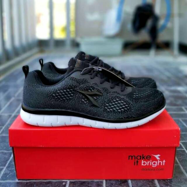 Sepatu Diadora Patrizio Original - Black - Sekolah - Hitam - Sport - Fitnes - Olahraga - Termurah