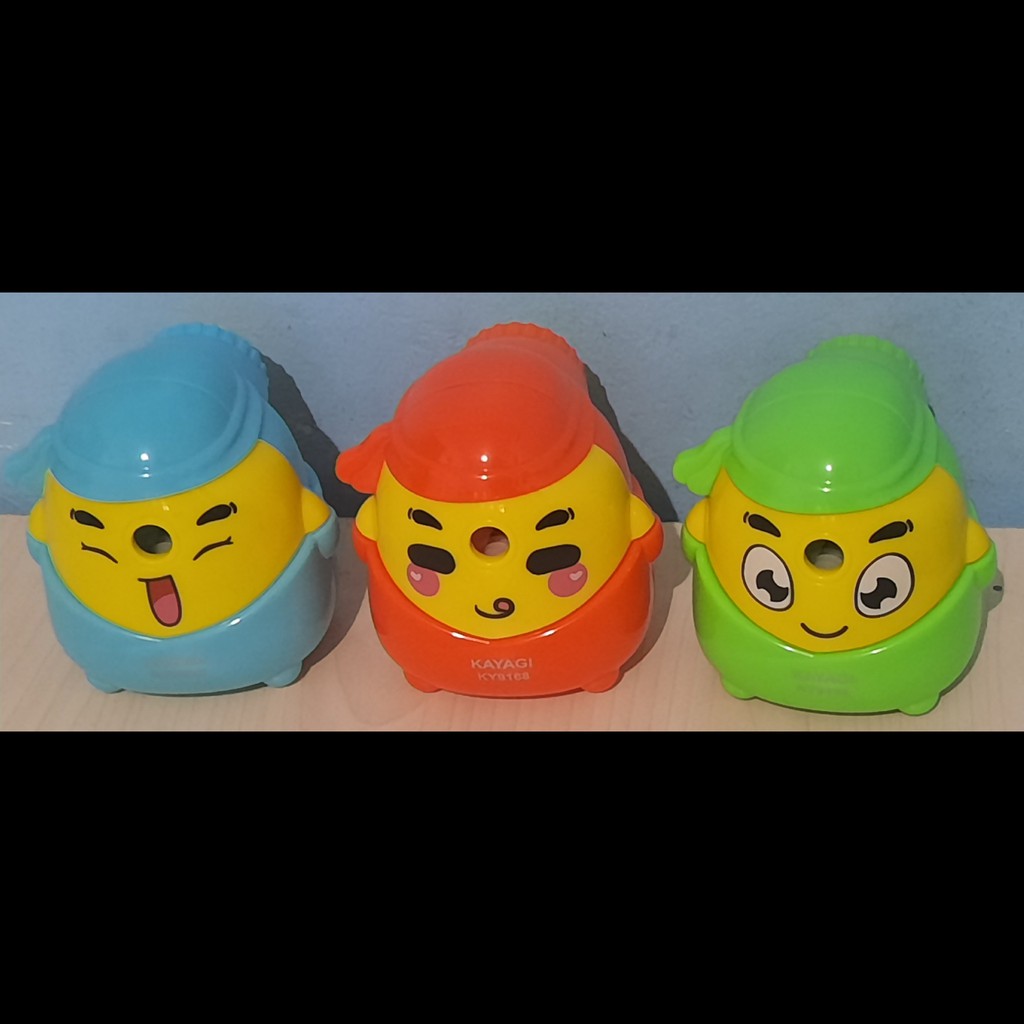 

Serutan Rautan Meja/ Putar/ Duduk Fancy Kayagi Emoticon 9168 Karakter