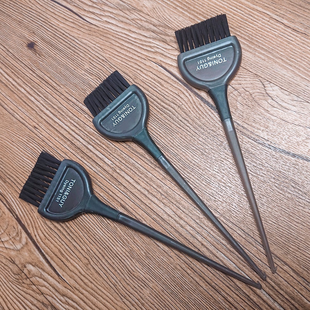 

KUAS CAT MAHAL KUAS RAMBUT