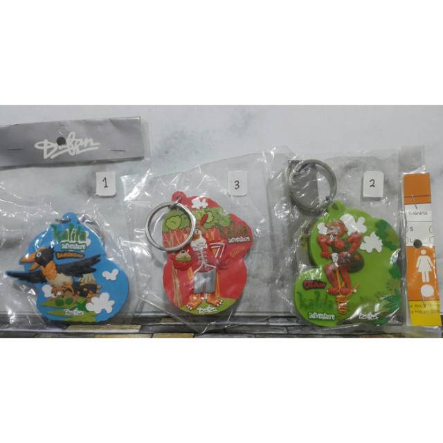 GANTUNGAN KUNCI DUFAN SOUVENIR OLEH2