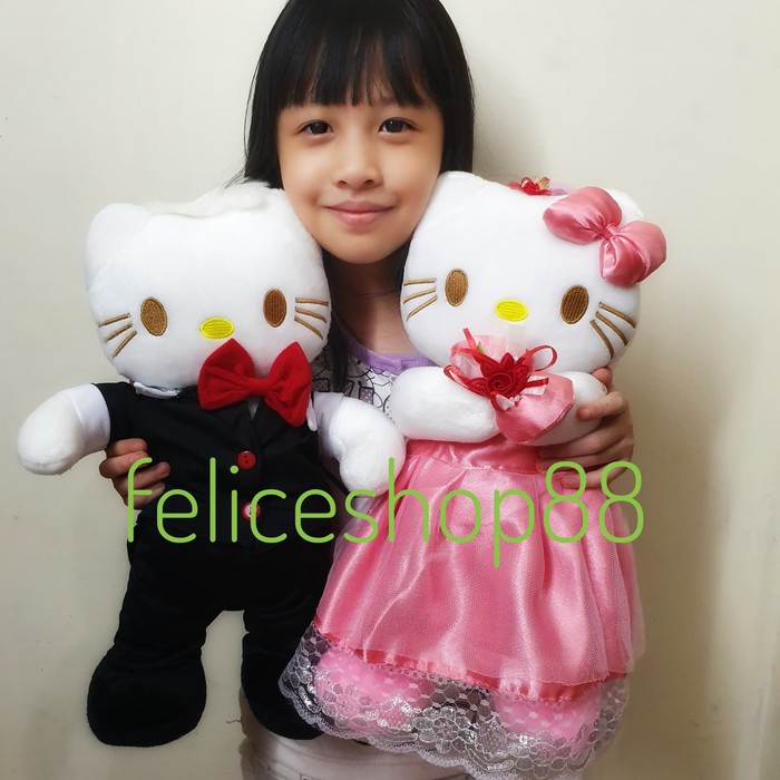 Boneka couple wedding hello kitty