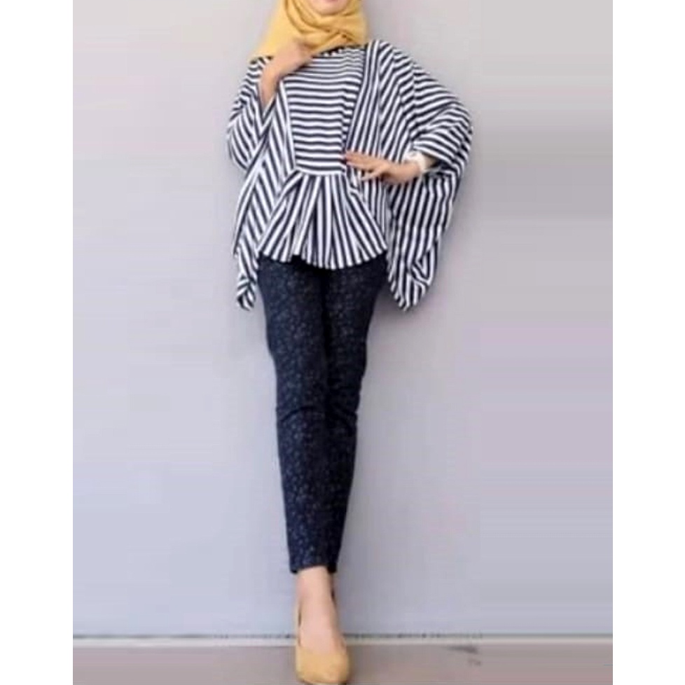 Blus salur batwing/outfit hijab looks/atasan wanita salur lengan kalong/baju wanita kaos murah