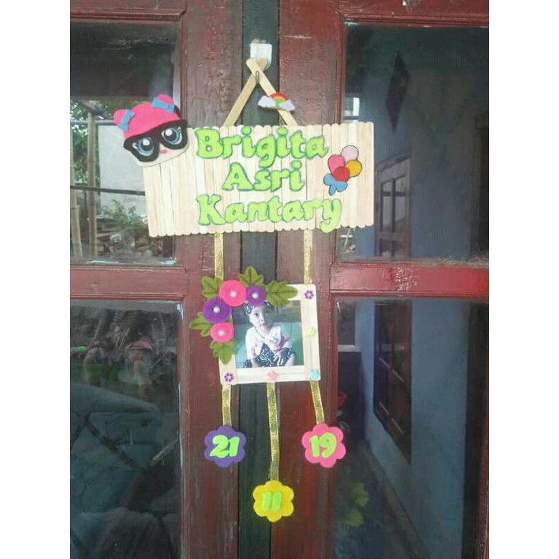 

Papan Nama Stick